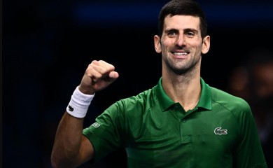 Novak juri istorijsku titulu u Torinu