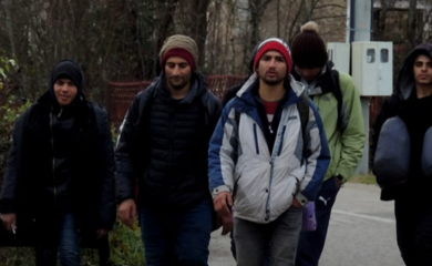 Migranti čekaju da legne milion