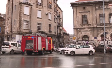 Požar u stambenoj zgradi na Savskom vencu