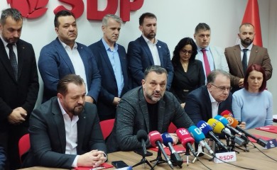 Sarajevo: Mladi odbili Konakovića, traže snimke sa ambasade