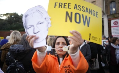 Mediji: Asanž bi mogao da bude oslobođen i da izbjegne ekstradiciju