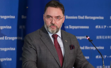 Košarac: Svaki dan Konakovićevog ostanka u ministarskoj fotelji nepopravljiva šteta za BiH