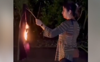 Predvodnice protesta u Iranu i dalje pale marame na protestima protiv obaveznog hidžaba