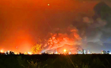 Najveća MOL-ova rafinerija planula nedugo nakon Lukoilove: “Sabotaža Kijeva”