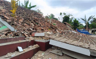 U zemljotresu poginulo najmanje 44 osobe