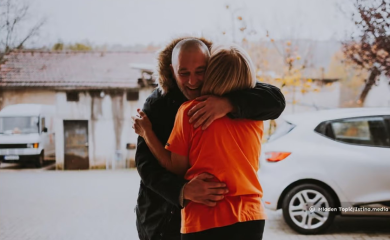 Porodica iz Knešpolja nakon 30 godina srela dječaka Samira kom je pomogla u ratu