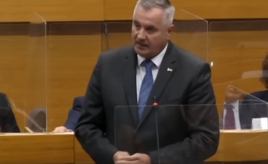 Počela posebna sjednica NSRS, Višković predstavlja program rada Vlade Srpske
