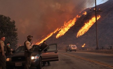 Smijenjena šefica vatrogasne službe Los Anđelesa nakon velikih požara u januaru