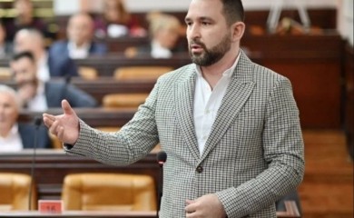 Nastavljena sjednica! Pećanac: Opoziciji za sve kriv SNSD