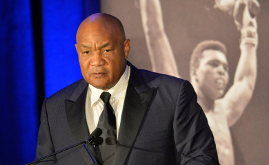 Preminuo legendarni bokser Džordž Forman