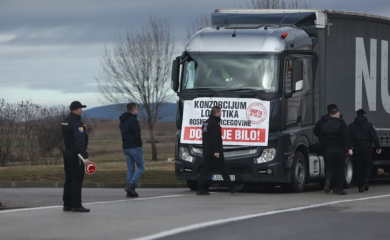 Sutra novi protest prevoznika, na granicama od 50 do 200 kamiona