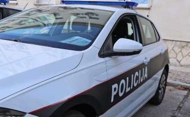 U muškarca ispaljeno sedam hitaca: Detalji pucnjave ispred kafića u BiH