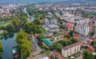 Rođeno osam beba, četiri djevojčice i četiri dječaka