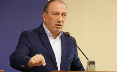 Crnadak: Zar je sto pun hrane jednom godišnje dokaz da se dobro živi