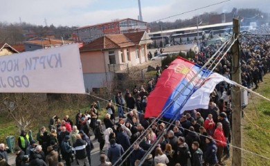 Prištinska policija spriječila Srbe iz drugih krajeva da dođu na protest