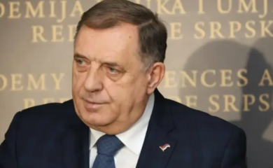 Dodik: Srpska ne smije prihvatiti zakone koje je predložila opozicija, jer je to izdaja i njihovo najveće političko posrnuće
