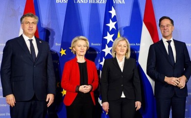 Delegacija iz Brisela stigla u parlament BiH, pridružio se i Plenković
