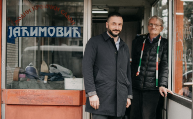 I zanatlije su Banjaluka: Ninković obećao pomoć starom banjalučkom krojaču (FOTO)