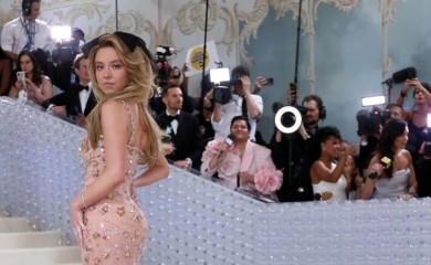 Sydney Sweeney odgovorila na kritike za izgled: Izvinjavam se što imam odlične grudi (FOTO)