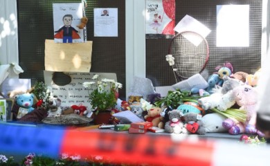 Aplauz trajao duže od pet minuta: Ovacije u Kanu za film koji je sniman u “školi užasa” na Vračaru