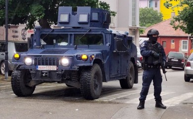 Kosovski specijalci ponovo u akciji hapšenja Srba u Zvečanu
