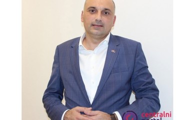 BANJAC: CIK radi pod pritiskom, ne dozvoliti prekrajanje narodne volje