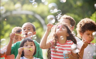Zašto se današnja deca slabije igraju sa igračkama: Imaju li previše svega?