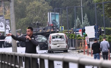 TERORISTIČKI NAPAD U ANKARI Odjekuju pucnji i eksplozije, ima mrtvih i povrijeđenih