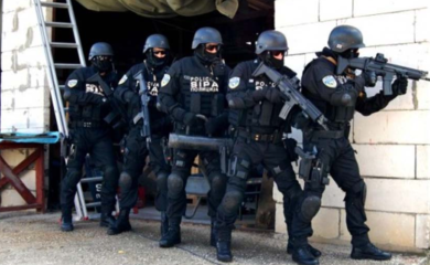 Pretresi na području Tuzle, pronađeno 9.200 KM