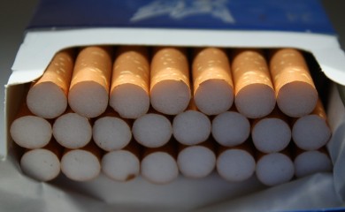 Policija zaplijenila 7.500 kutija cigareta, žena ih švercovala u gepeku
