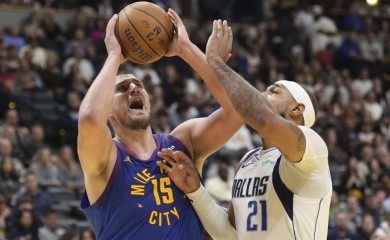 Jokić dobio sina, upisao tripl-dabl pa ganjao sudiju (VIDEO)