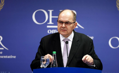 Šmit najavio obilazak biračkog mjesta u Republici Srpskoj