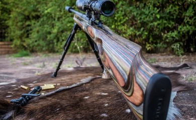 Pas šapom stao na obarač puške i upucao čovjeka