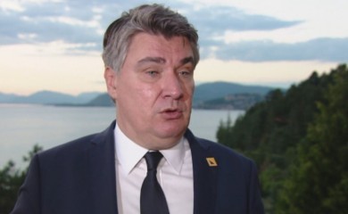 MILANOVIĆ: Od narodnjaka me bole kosti, ali koncert bih dozvolio