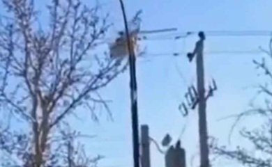 Pojavio se snimak navodnog trenutka pada helikoptera u kojem je bio ministar (VIDEO)