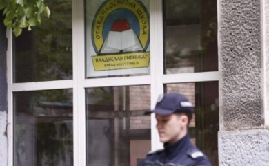 Incident u školi “Vladislav Ribnikar”: Oglasila se policija nakon pronalaska noža kod učenika i objava na TikToku