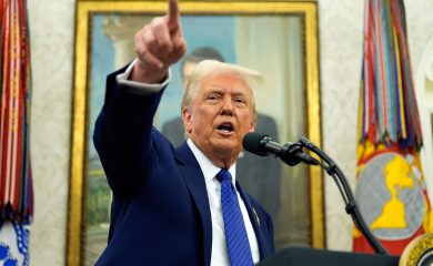 Tramp pokrenuo čistku koju je najavio