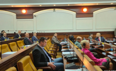 Eko Toplane "probudile" odbornike! Ko je kriv za hladne radijatore