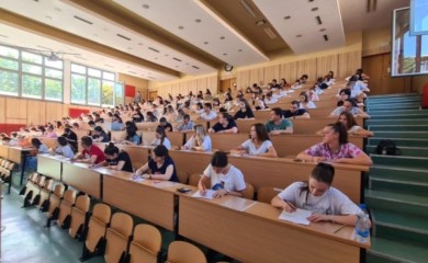 Počinje prijavljivanje za upis na prvu godinu studija: Evo kada su zakazani prijemni ispiti