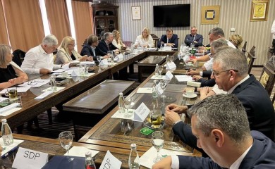 Šta će donijeti novi sastanak koalicije SNSD-a, HDZ BiH i "trojke"