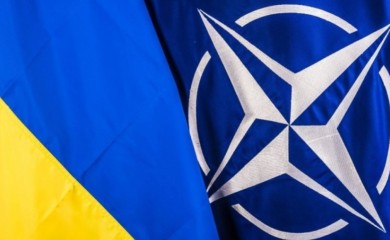 De Santis o proširenju Alijanse: SAD neće imati koristi od ulaska Ukrajine u NATO
