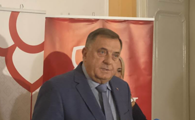 Dodik najavio rast minimalca: Od 1.000 KM za radnike bez kvalifikacija do 1.400 KM za visoku spremu