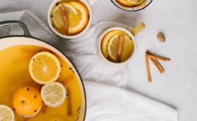 Kuvano bijelo vino s aromom narandže i vanilije