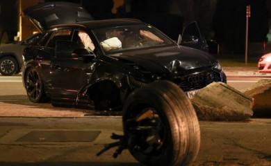 Strašna saobraćajna nesreća Balotelija: Zakucao se u betonski zid, kad ga izvukli iz kola odbio testiranje (VIDEO)