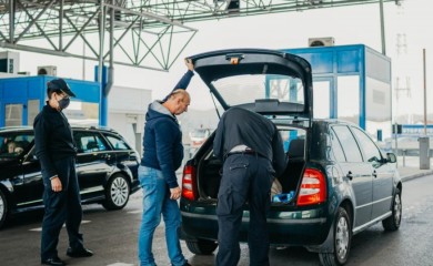 Od 1. januara strože kontrole za prelazak granice: Šta se neće moći unijeti iz BiH u Hrvatsku