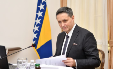 BEĆIROVIĆ: S ponosom sam uz one koji osuđuju rusku agresiju, na strani sam predsjednika Zelenskog