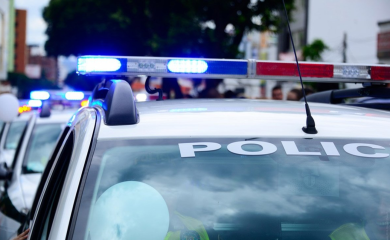 Policija ubila ženu koja je na njih zapucala iz napuštene kuće