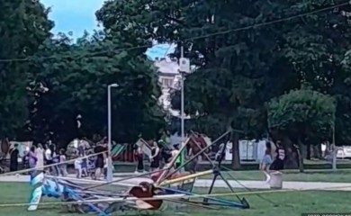 Epilog drame u Doboju: Troje djece u bolnici nakon prevrtanja ringišpila