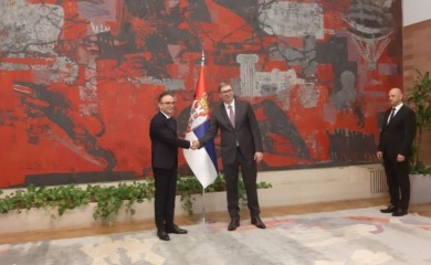Vranješ predao akreditive Vučiću