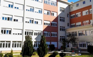 Potvrđena optužnica protiv osoblja bolnice u Foči: Ginekolog i sestra uzeli mito, beba ispala na pod